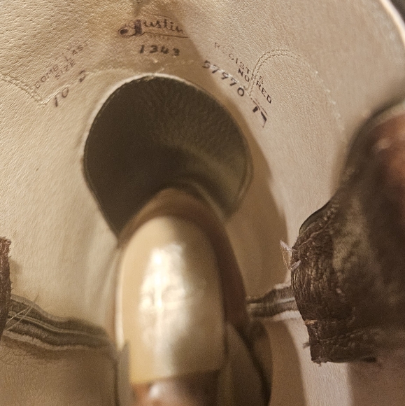 Justin Men's Full Brown Buffalo Skin  Cowboy,  Western Boot. SIZE 10 D - Picture 5 of 12